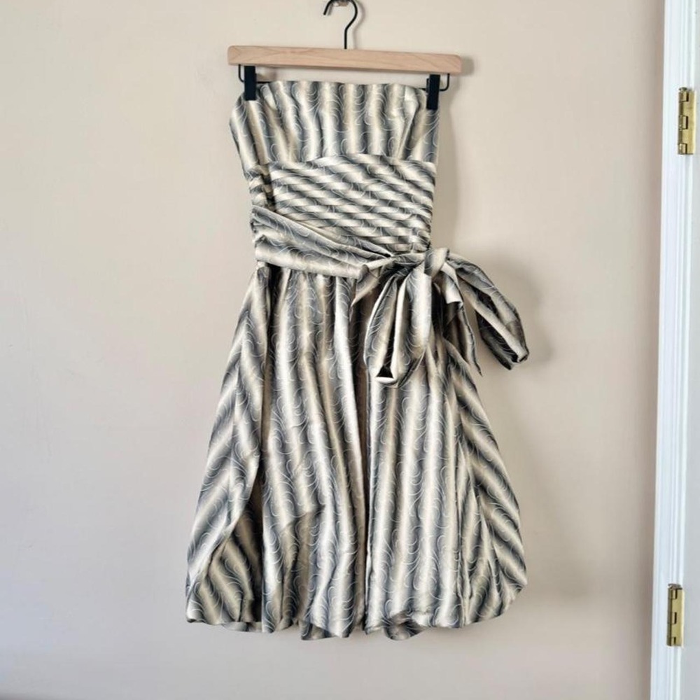 NWT BCBG Max Azria Bubble Hem Mini Dress y2k homecoming formal cocktail